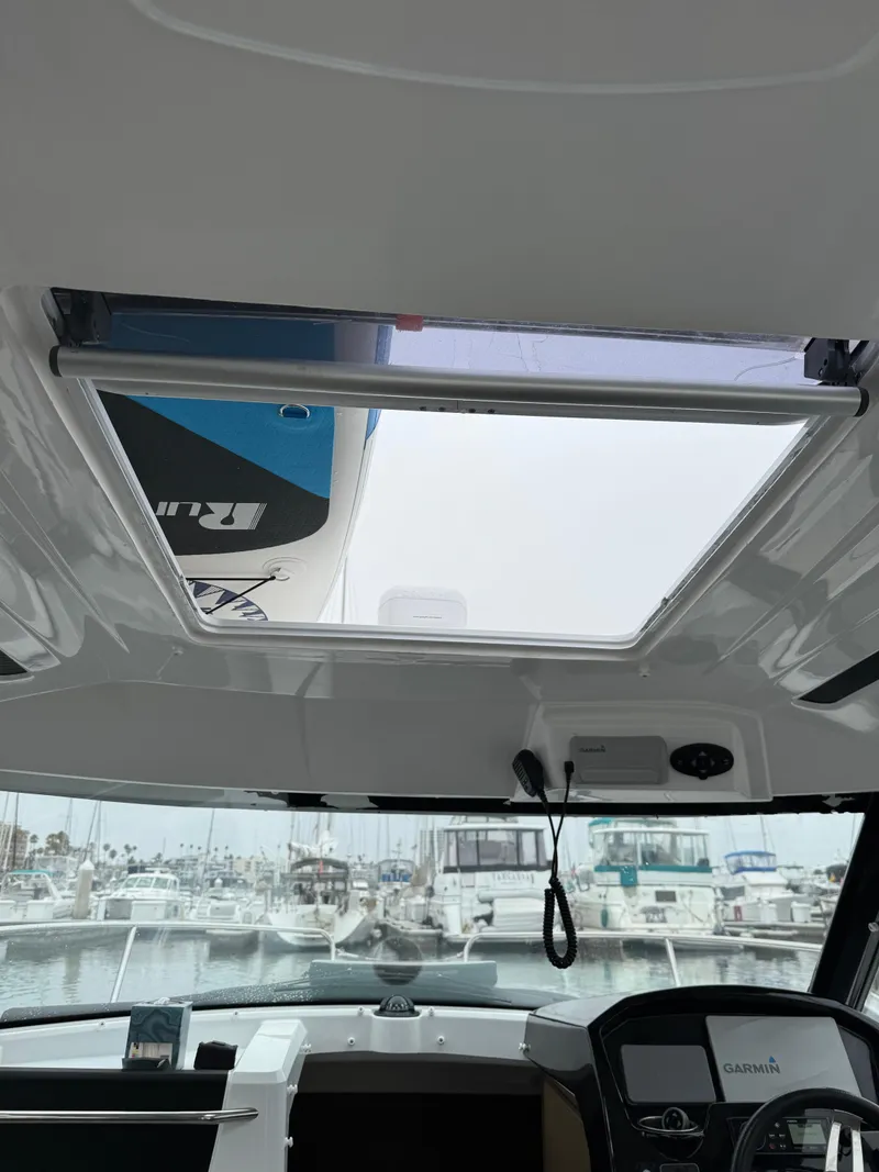 Slide: The Image of Jeanneau NC 795 2020 - 55