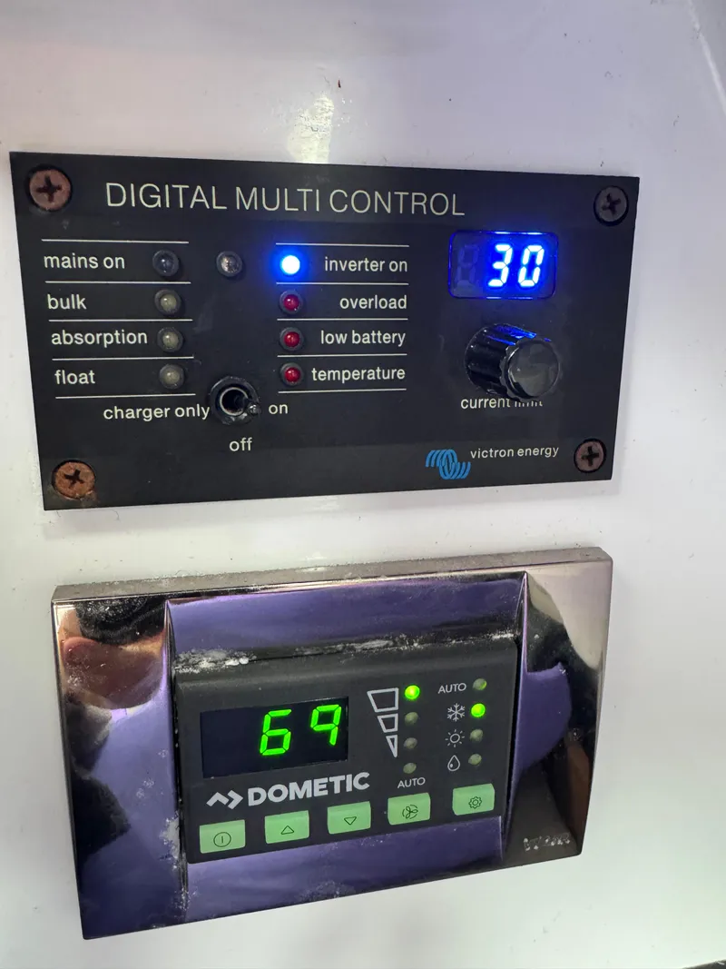 Slide: The Image of Jeanneau NC 795 2020 - 63