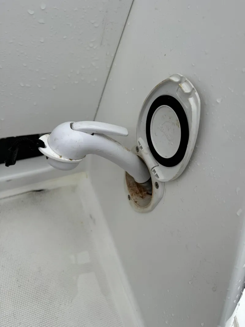 Slide: The Image of Jeanneau NC 795 2020 - 65