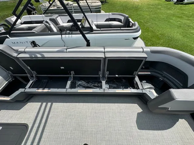 Slide: The Image of Manitou CRUISE 22 MAX BENCH W ROTAX S 150 2025 - 14