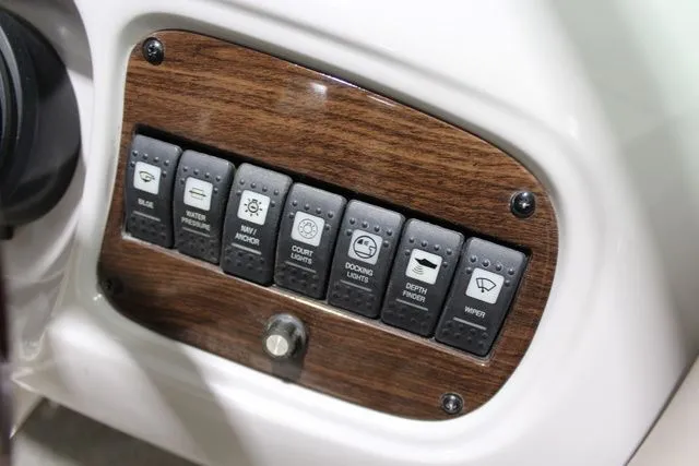 Slide: The Image of Chaparral Sunesta 254 2006 - 29