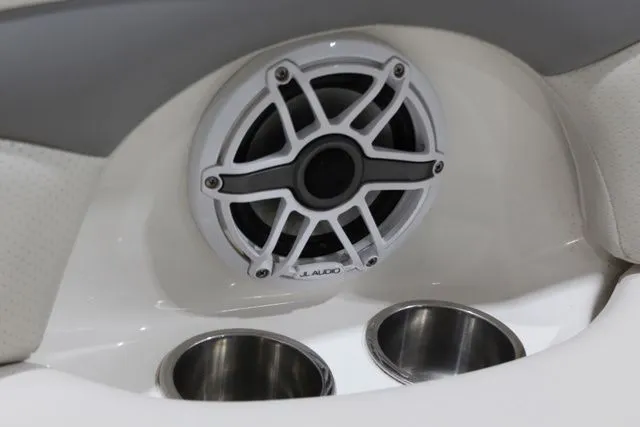 Slide: The Image of Chaparral Sunesta 254 2006 - 35