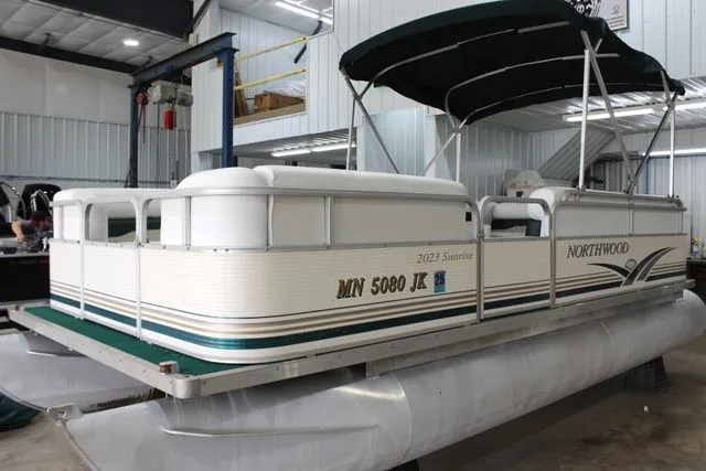 Slide: The Image of Northwood 20ft Sunrise 2002 - 1