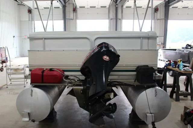 Slide: The Image of Northwood 20ft Sunrise 2002 - 4