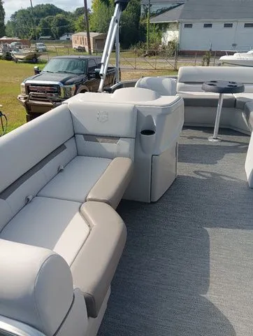 Slide: The Image of Sweetwater SW 1680 CX 2023 - 3