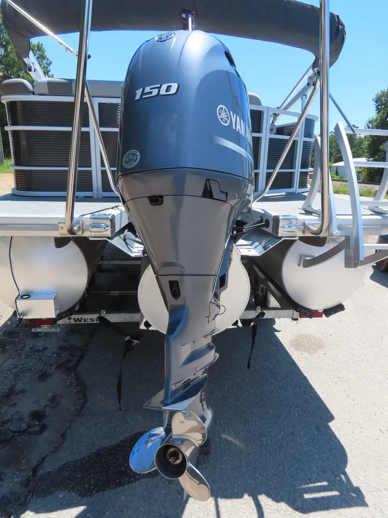 Slide: The Image of Bennington SX22 2023 - 6