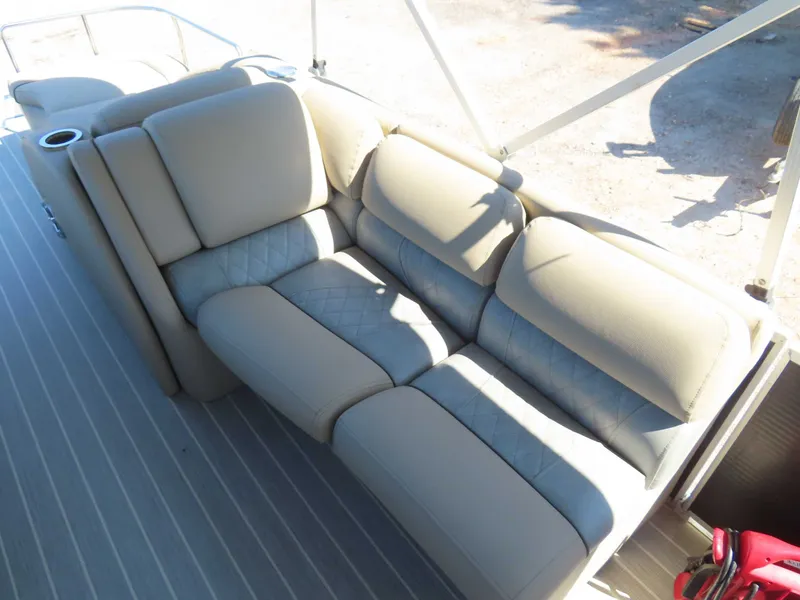 Slide: The Image of Bennington 2575RCW 2011 - 15