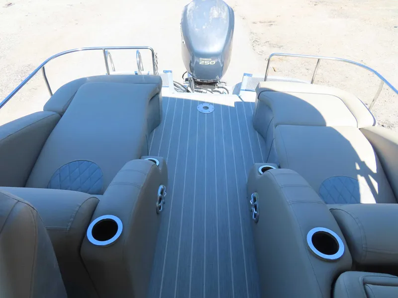 Slide: The Image of Bennington 2575RCW 2011 - 16