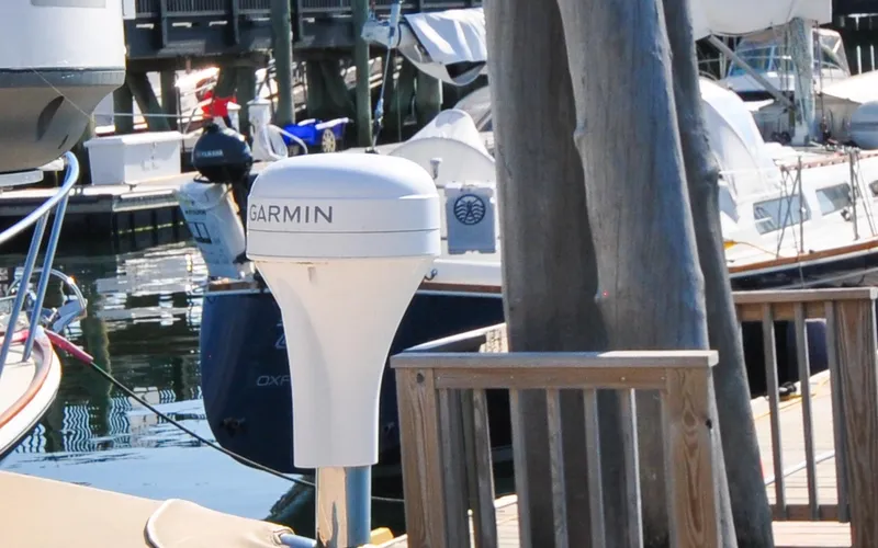 Slide: The Image of Hunt Yachts - Surfhunter 29 - Judith Ann - 30