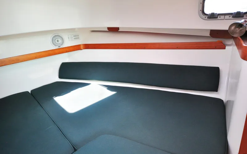 Slide: The Image of Hunt Yachts - Surfhunter 29 - Judith Ann - 56