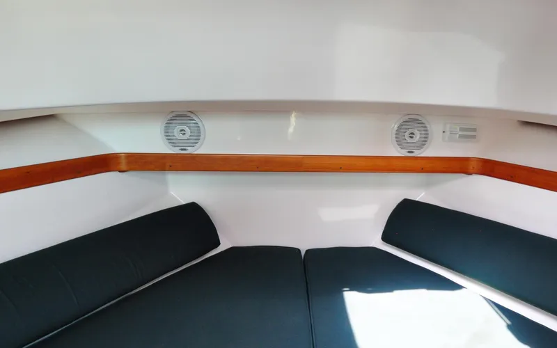 Slide: The Image of Hunt Yachts - Surfhunter 29 - Judith Ann - 57