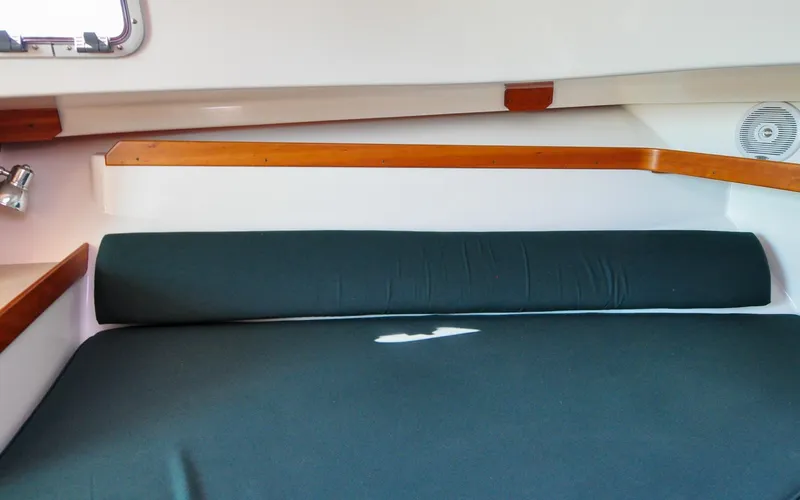 Slide: The Image of Hunt Yachts - Surfhunter 29 - Judith Ann - 58