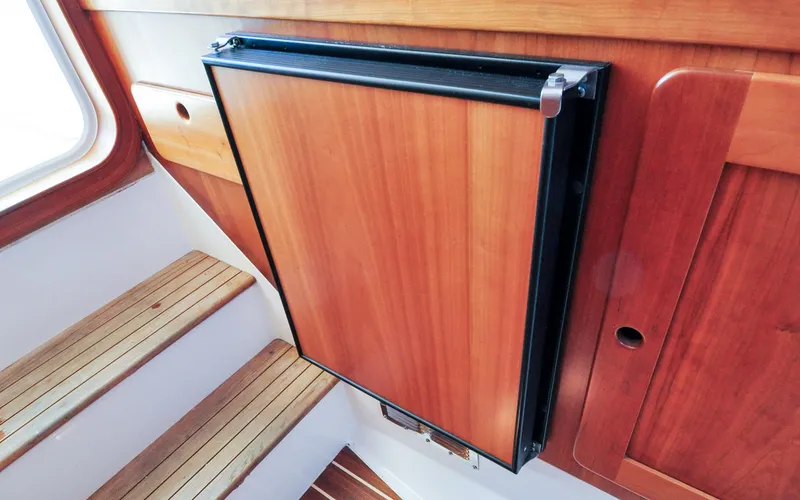 Slide: The Image of Hunt Yachts - Surfhunter 29 - Judith Ann - 63