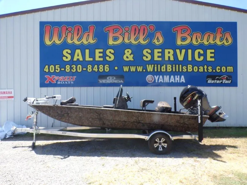 The Image of 2026 Xpress XP18CC boat at Wild Bill's Boats sales and service location. - 0