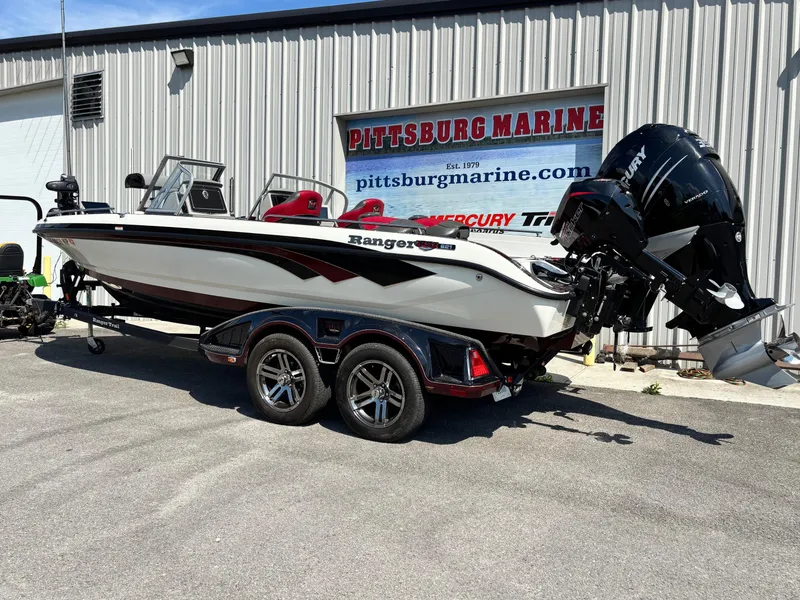 Slide: The Image of 2021 Ranger 621cFS Pro boat on trailer at Pittsburg Marine dealership. - 13