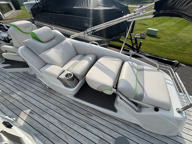 Slide: The Image of 2014 Manitou 25 SES SHP 6 - 6