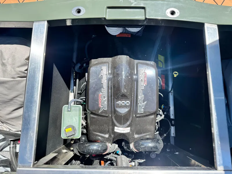 Slide: The Image of Engine compartment of 2022 MB F21 Tomcat with Raptor Indmar 400 engine. - 25