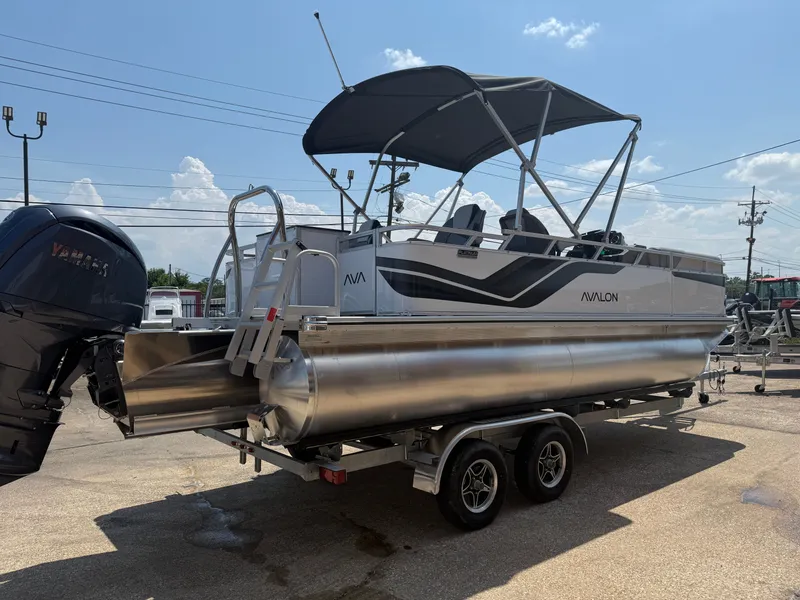 Slide: The Image of Avalon VNT RF21T 2025 - 13