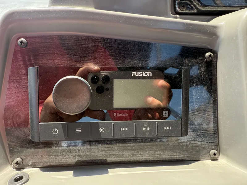 Slide: The Image of Avalon VNT RF21T 2025 - 20