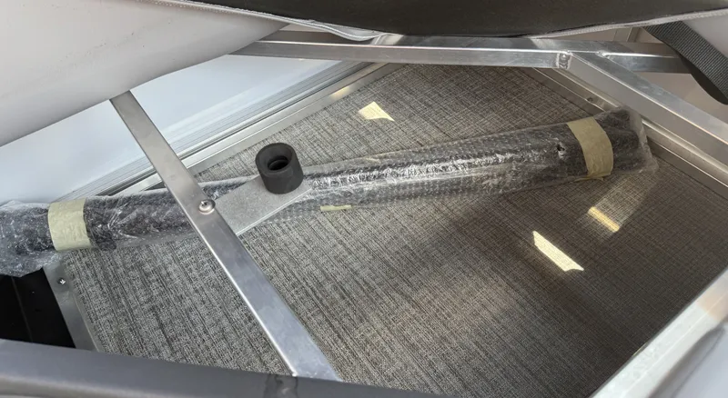 Slide: The Image of Avalon VNT RF21T 2025 - 33