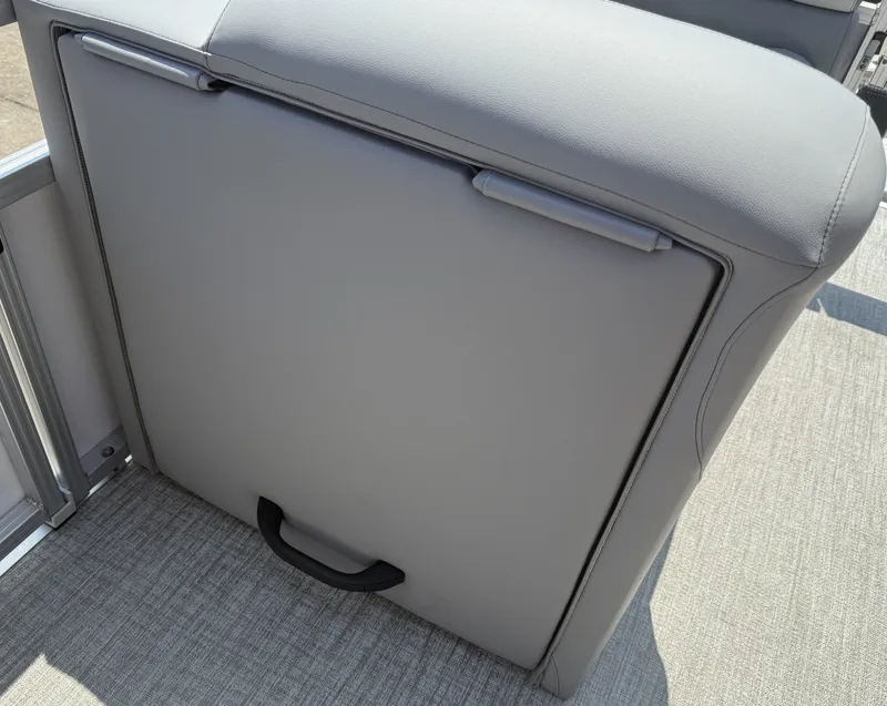 Slide: The Image of Avalon VNT RF21T 2025 - 37