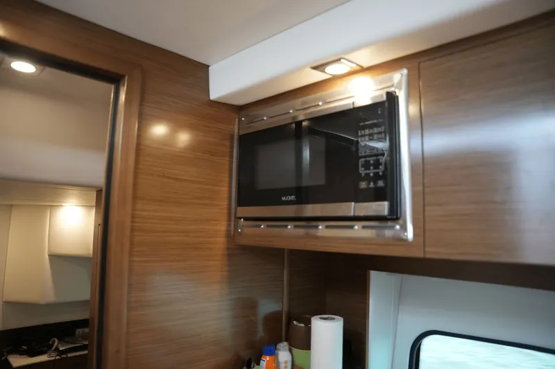 Slide: The Image of Cruisers Yachts 390 Express Coupe 2018 - 48