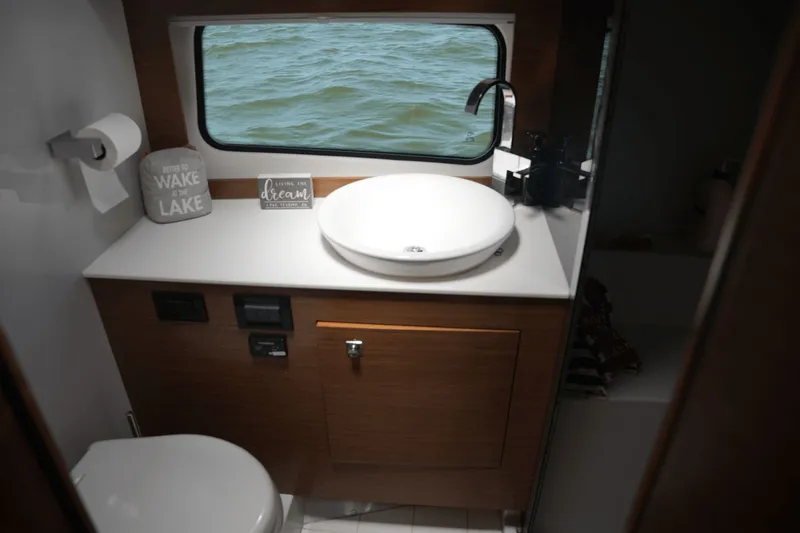 Slide: The Image of Cruisers Yachts 390 Express Coupe 2018 - 55