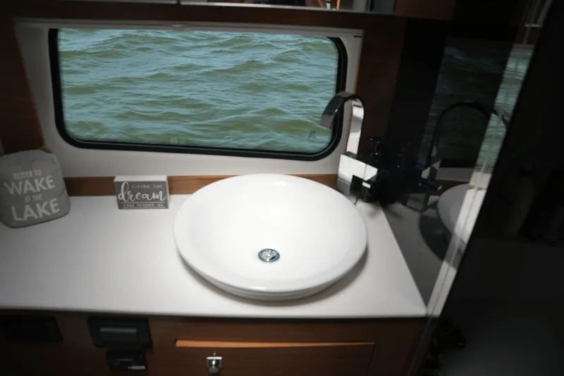 Slide: The Image of Cruisers Yachts 390 Express Coupe 2018 - 57