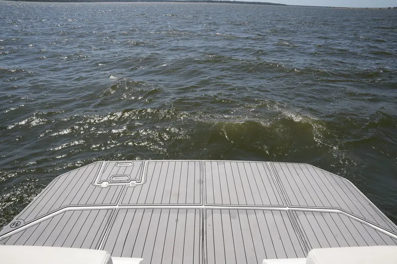 Slide: The Image of Cruisers Yachts 390 Express Coupe 2018 - 9