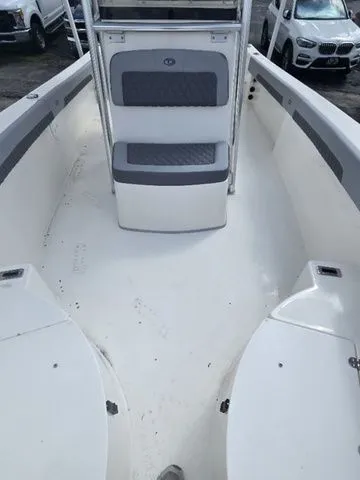 Slide: The Image of Defiance 240 Catalina 2025 - 6