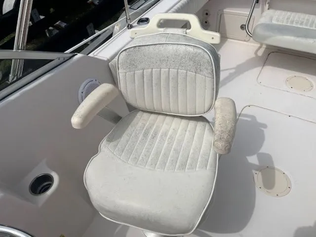 Slide: The Image of Grady-White Tournament 225 2003 - 6