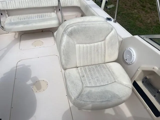 Slide: The Image of Grady-White Tournament 225 2003 - 8