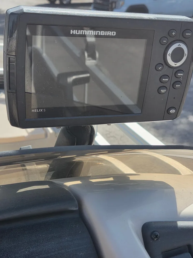Slide: The Image of Humminbird Helix 5 fish finder on 2019 Bennington SV 188 SFV boat dashboard. - 3