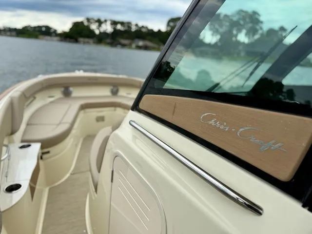 Slide: The Image of Chris-Craft Catalina 28 CS 2026 - 13