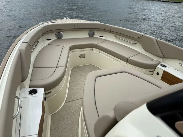 Slide: The Image of Chris-Craft Catalina 28 CS 2026 - 9