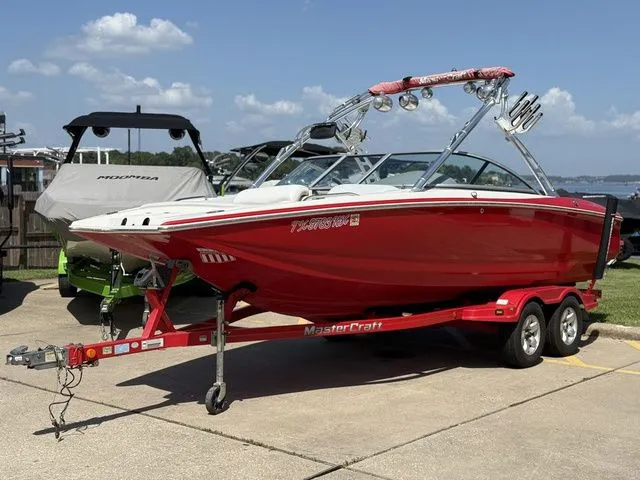 Slide: The Image of MasterCraft XStar 2004 - 5