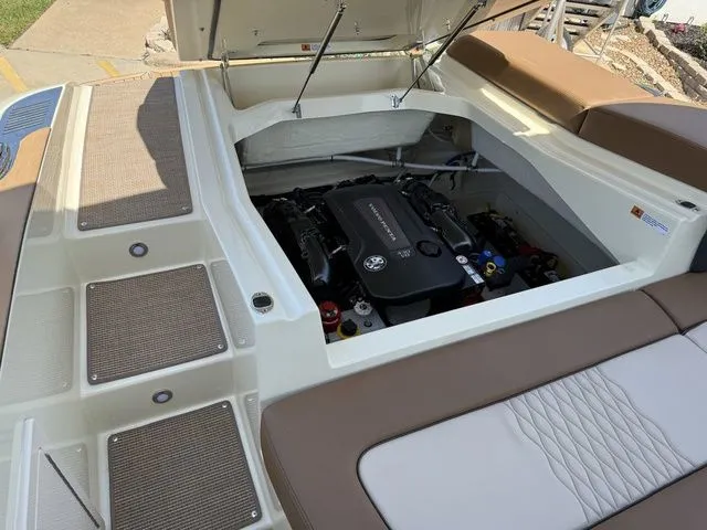 Slide: The Image of Chris-Craft Sportster 28 2026 - 24