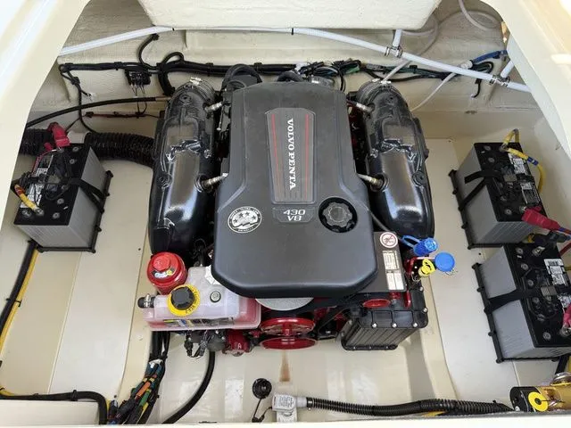 Slide: The Image of Chris-Craft Sportster 28 2026 - 25