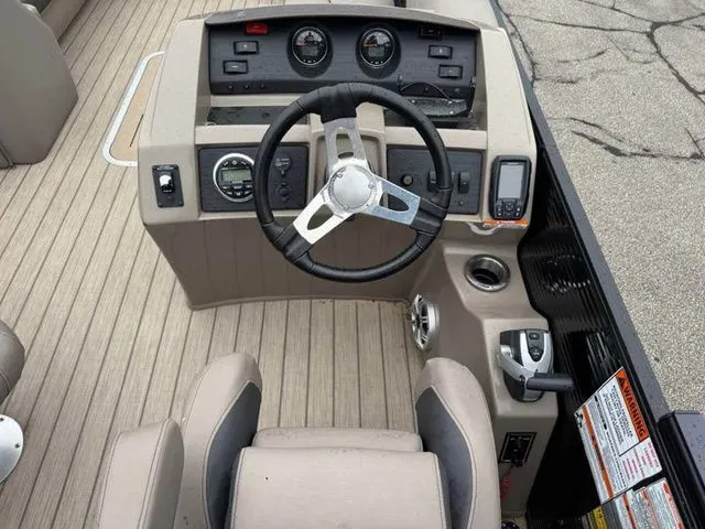 Slide: The Image of Bennington 25 SPDX 2019 - 8