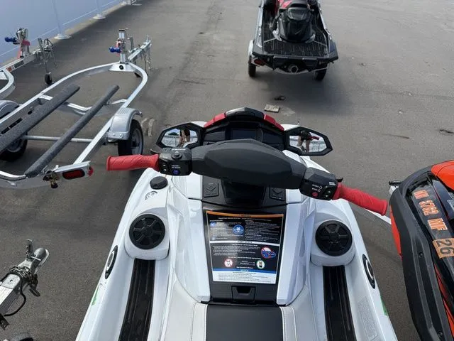 Slide: The Image of Yamaha VX Limited HO 2022 - 6