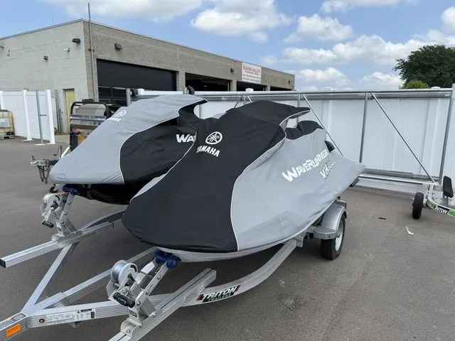 Slide: The Image of Yamaha VX Limited HO 2022 - 9