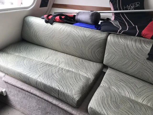 Slide: The Image of Four Winns 245 Sundowner 2003 - 21