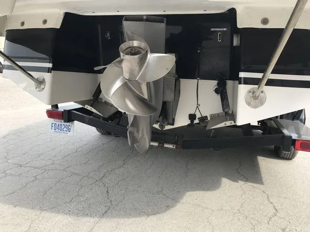 Slide: The Image of Four Winns 245 Sundowner 2003 - 36