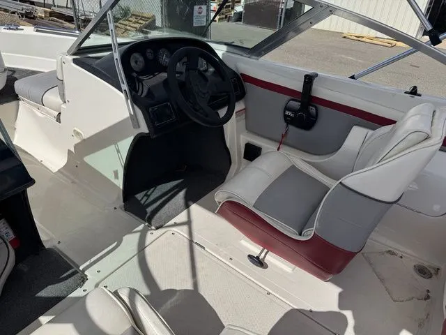 Slide: The Image of Bayliner Quantum 190 XFS 1997 - 34