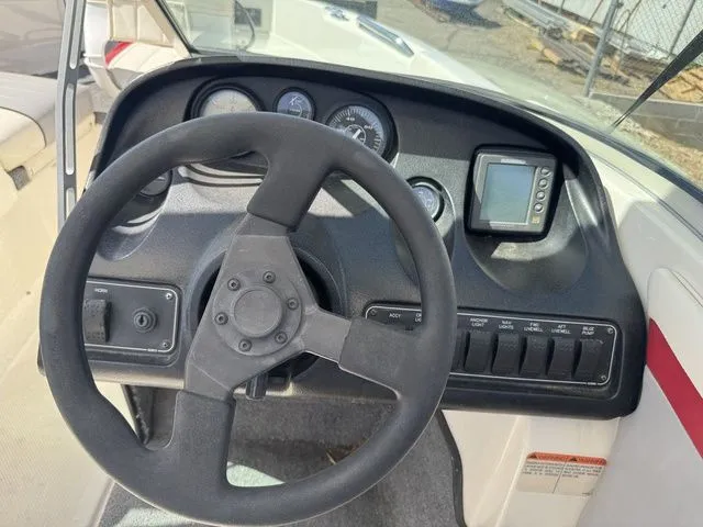 Slide: The Image of Bayliner Quantum 190 XFS 1997 - 35