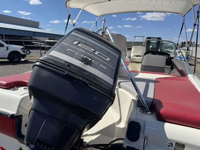 Slide: The Image of Bayliner Quantum 190 XFS 1997 - 7