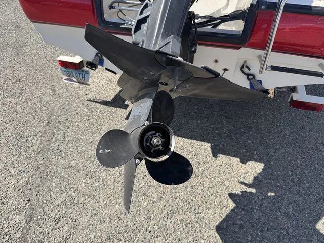 Slide: The Image of Bayliner Quantum 190 XFS 1997 - 8