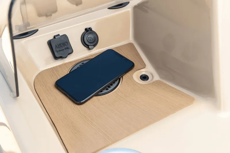 Slide: The Image of Harris Sunliner 250 2026 - 21