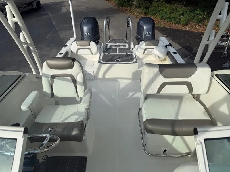 Slide: The Image of World Cat 230DC 2019 - 8