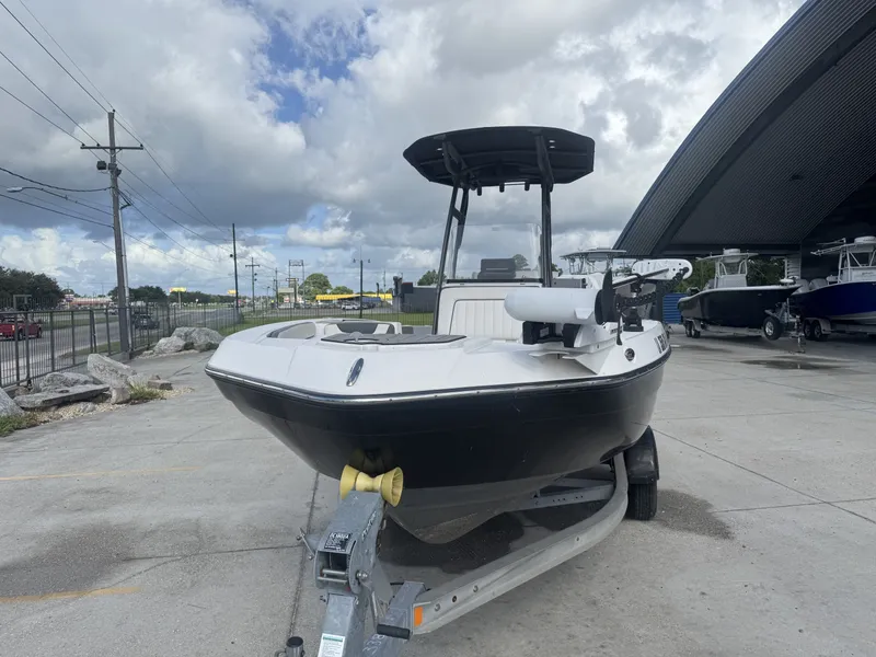 Slide: The Image of Yamaha 210 FSH Sport 2019 - 11